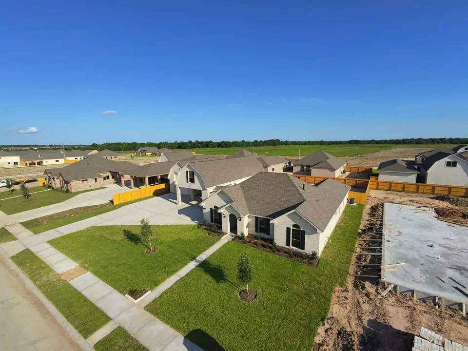 Aerial view of the home and adjoining homesites at 2231 Ensenada Drive, League City, Texas